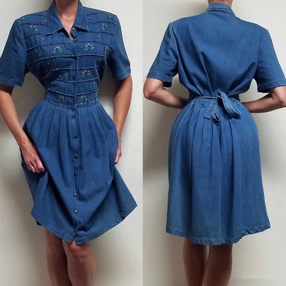 90s Vintage Cottagecore Mid Wash Blue Short Sleeve Tie-Waist Midi Denim Dress XL